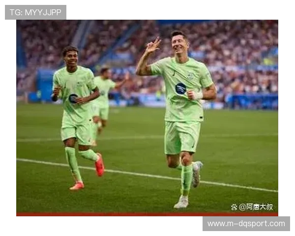 皇马客场战胜阿拉维斯，积分紧追巴萨