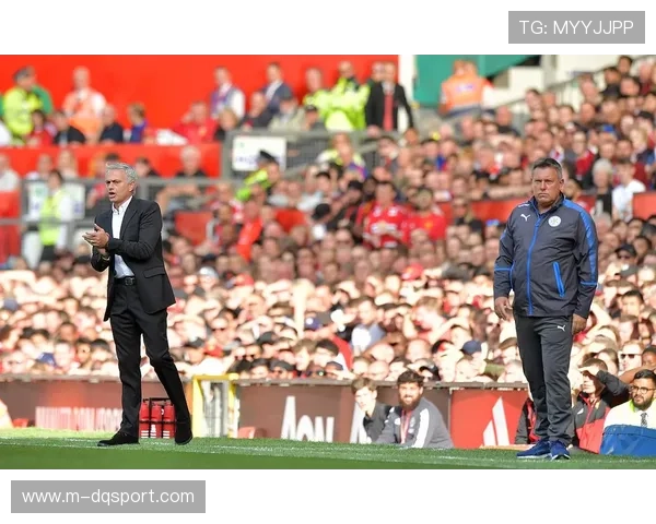 阿什拉夫FIFA最佳球员投票引发关注,力挺姆巴佩却“冷落”队友登贝莱。 阿什拉夫FIFA最佳球员投票引发关注,力挺姆巴佩却“冷落”队友登贝莱。