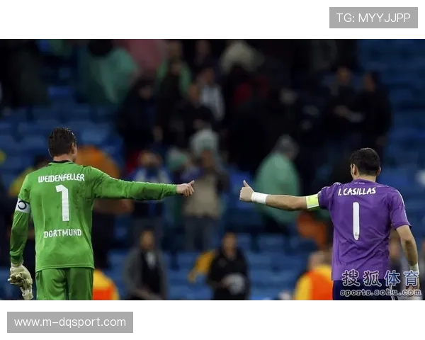 桑兹头球破门瞬间,圣保利定位球战术撕破多特防线 桑兹头球破门瞬间,圣保利定位球战术撕破多特防线