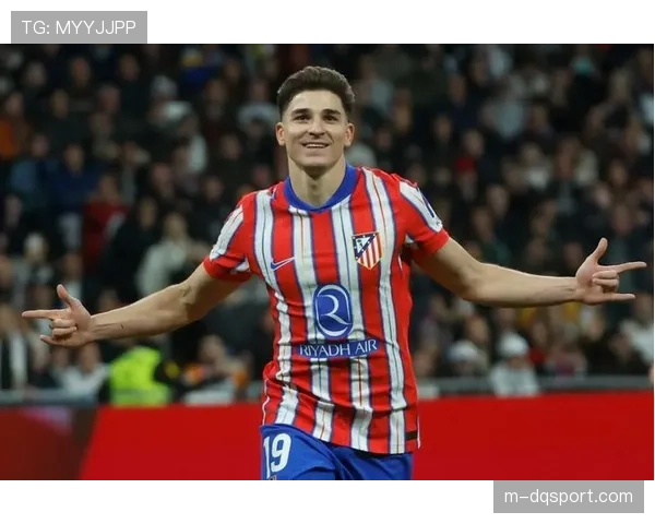 阿尔瓦雷斯专访：谈论在曼城的角色与阿根廷国家队的期待